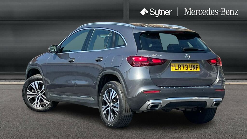 Mercedes-Benz GLA Class Gla 200 Sport Executive Grey #2
