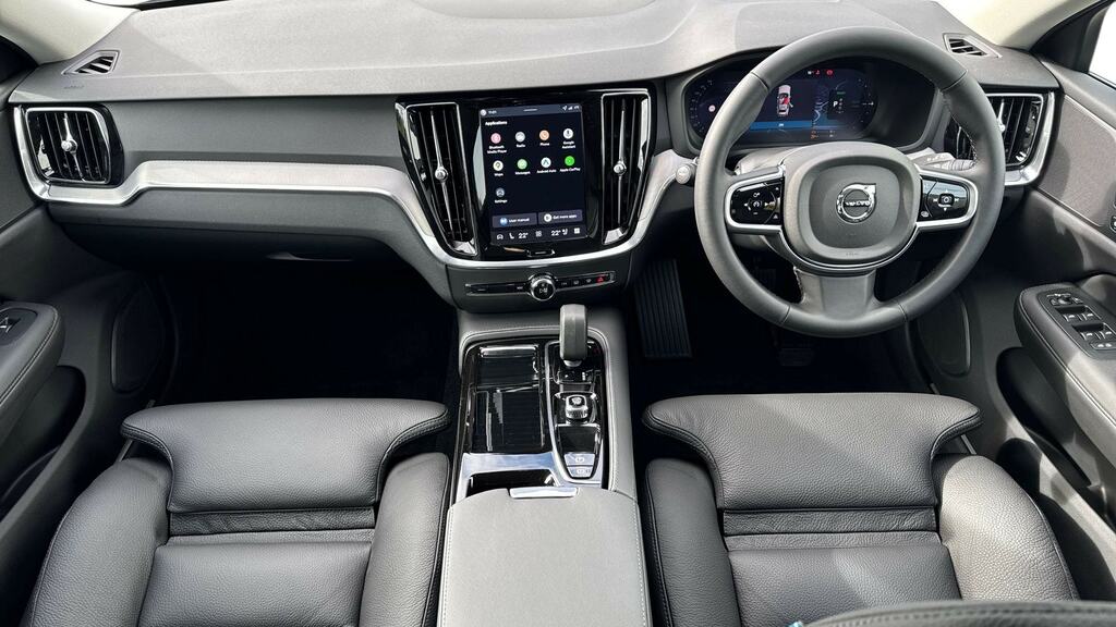 Volvo V60 Plus, B4 Mild Hybrid, Dark Blue #20