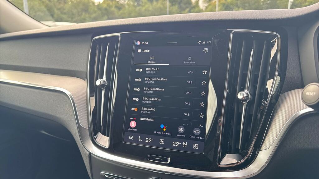 Volvo V60 Plus, B4 Mild Hybrid, Dark Blue #27