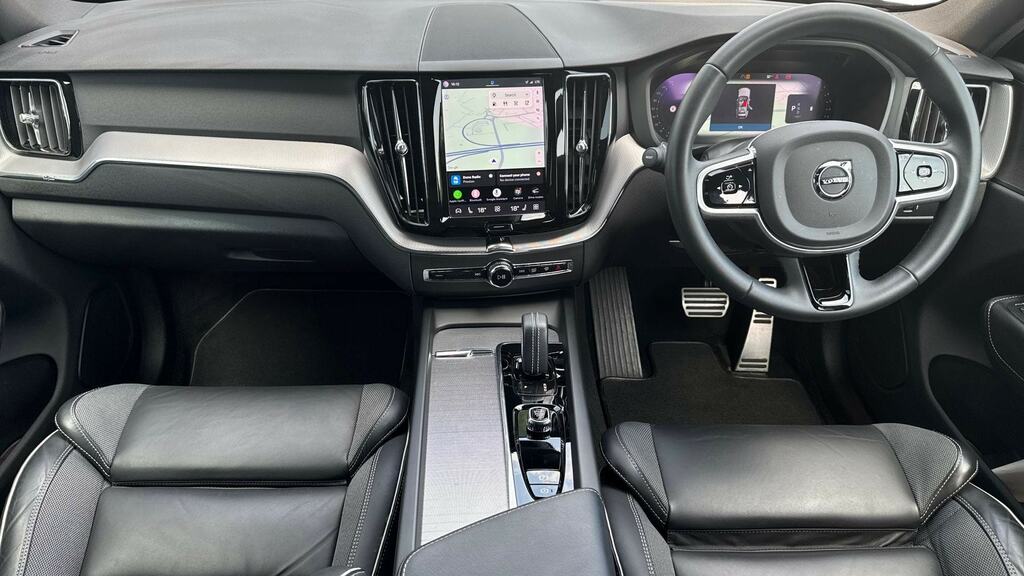 Volvo XC60 2.0 B4d Momentum Awd Geartronic Grey #20