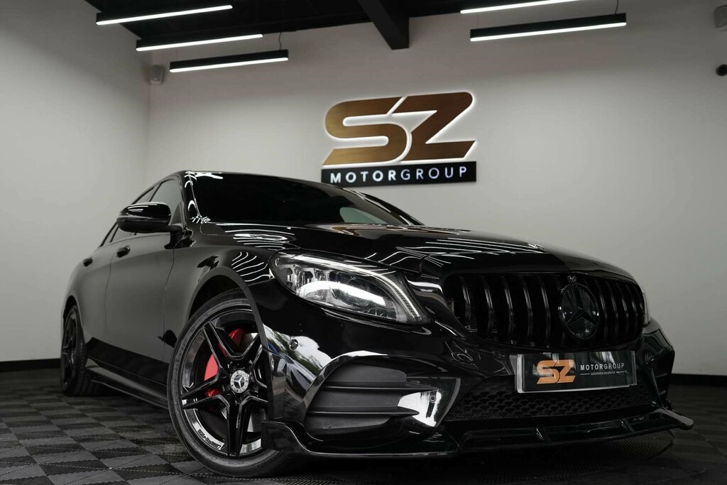 Mercedes-Benz 300 C Amg Line Premium Black
