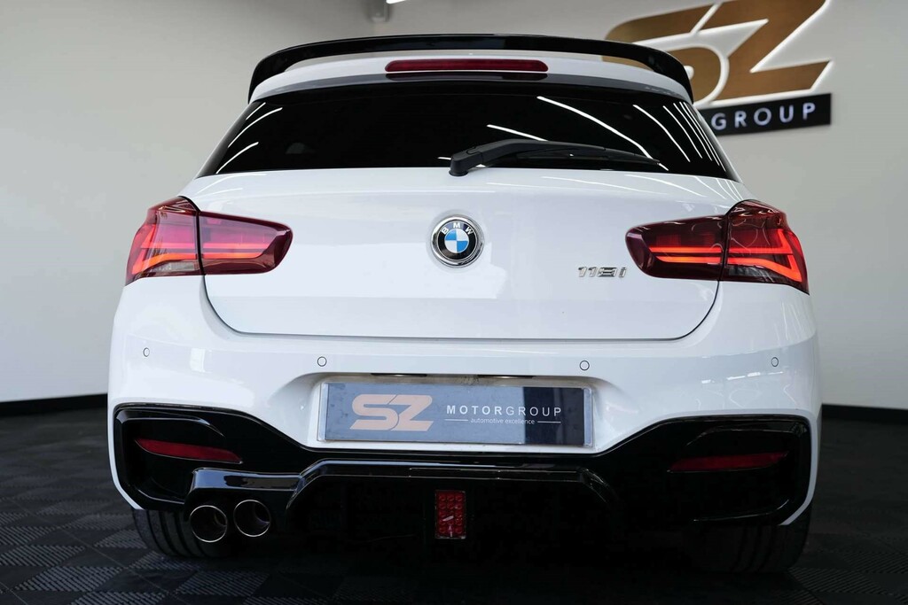 BMW 1 Series 118I M Sport Shadow Edition YJ19YZU  #3