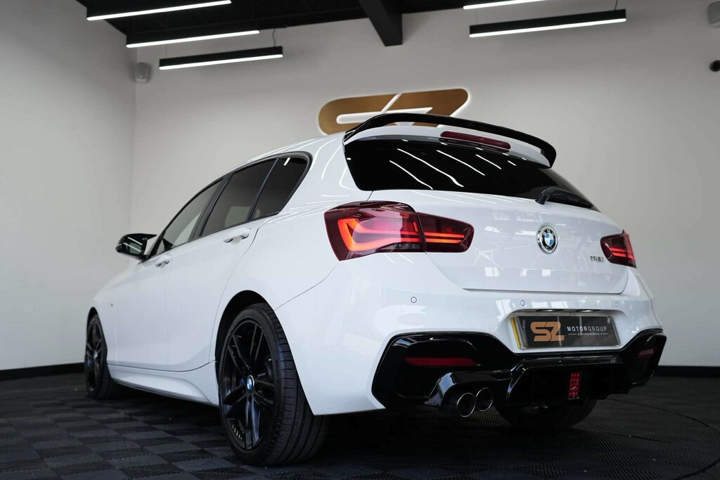 BMW 1 Series 118I M Sport Shadow Edition YJ19YZU  #2