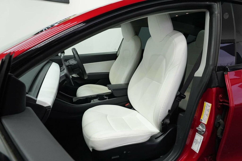 Tesla Model 3 Dual Motor Long Range Saloon 4 White #54