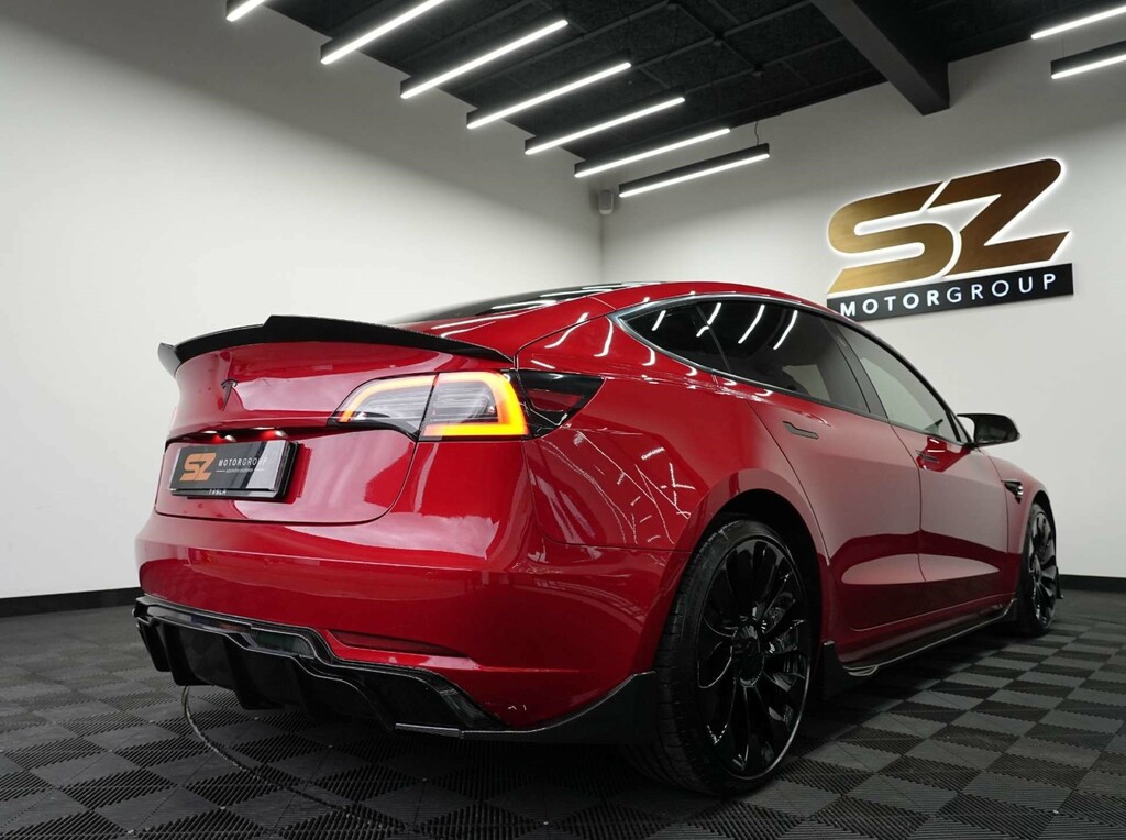 Tesla Model 3 Dual Motor Long Range Saloon 4 White #8