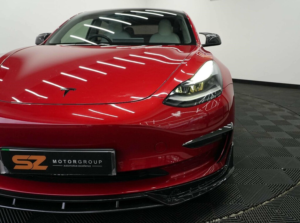 Tesla Model 3 Dual Motor Long Range Saloon 4 White #56