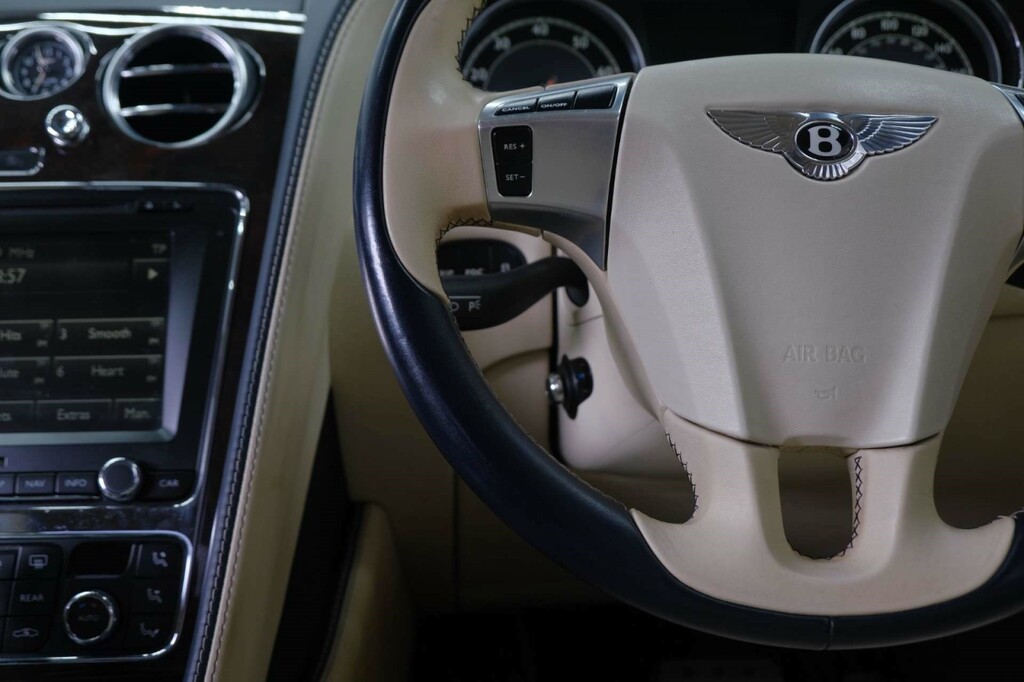 Bentley Continental Gt Bentley Continental 6.0 Flexfuel Gt 6Spd 4Wd Silver #52