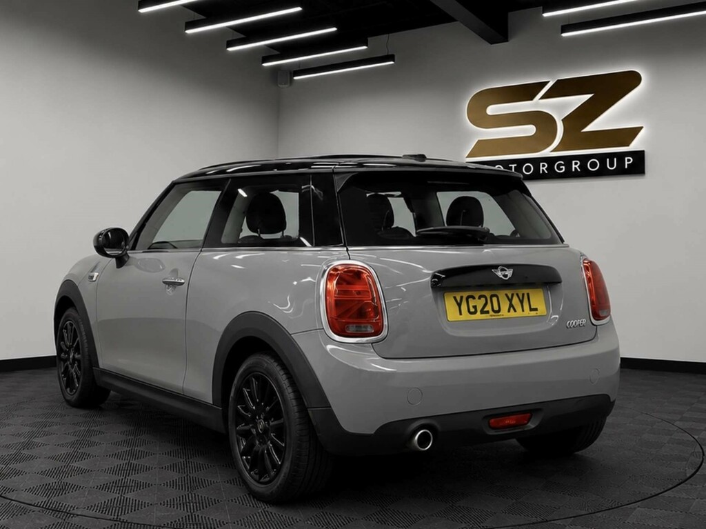 Mini Hatch Cooper Classic  #2