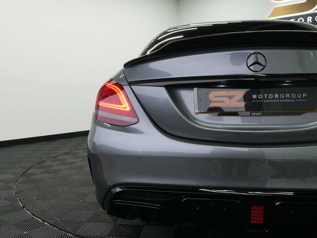 Mercedes-Benz 300 E Amg Line Black #33