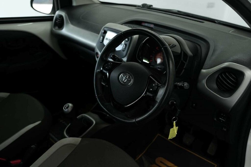 Toyota Aygo X X-cite 2 Blue #9