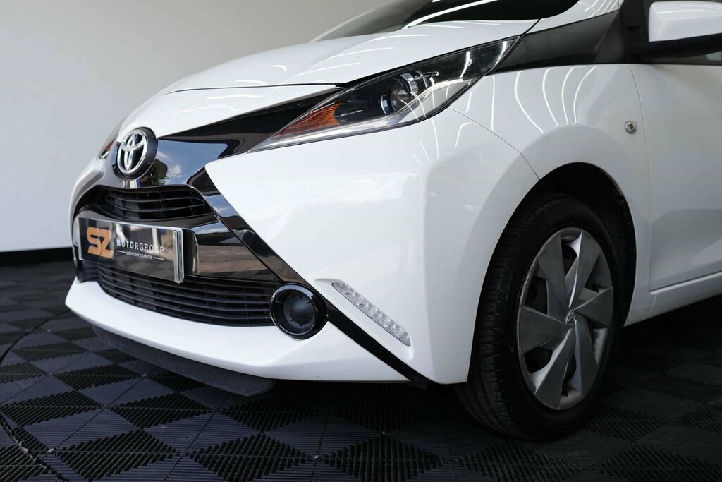 Toyota Aygo X X-cite 2 Blue #20