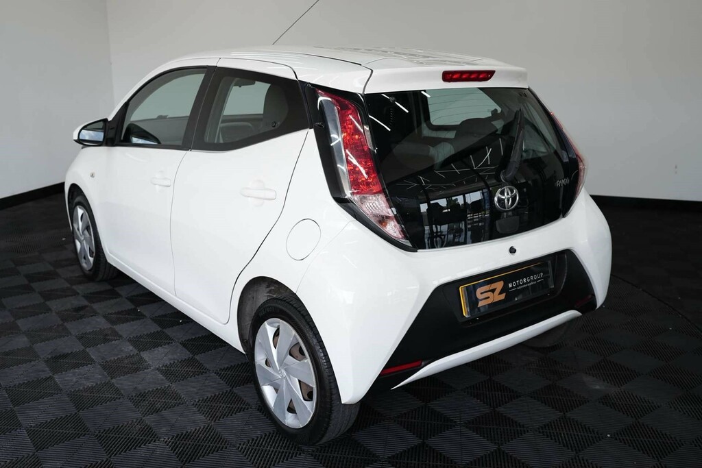 Toyota Aygo X X-cite 2 Blue #15