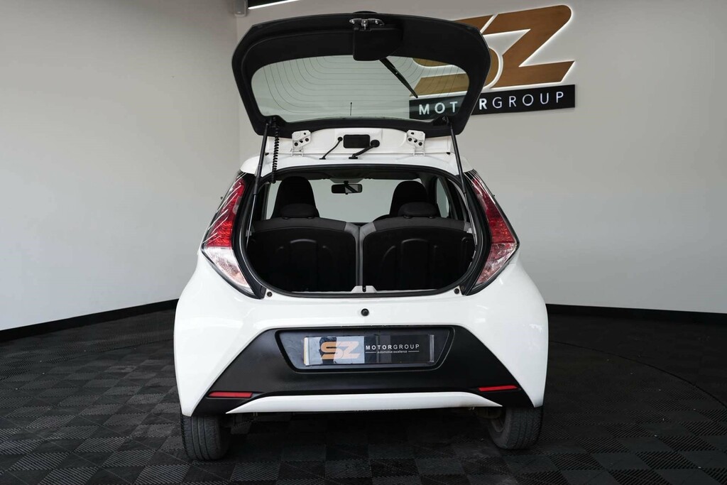 Toyota Aygo X X-cite 2 Blue #51
