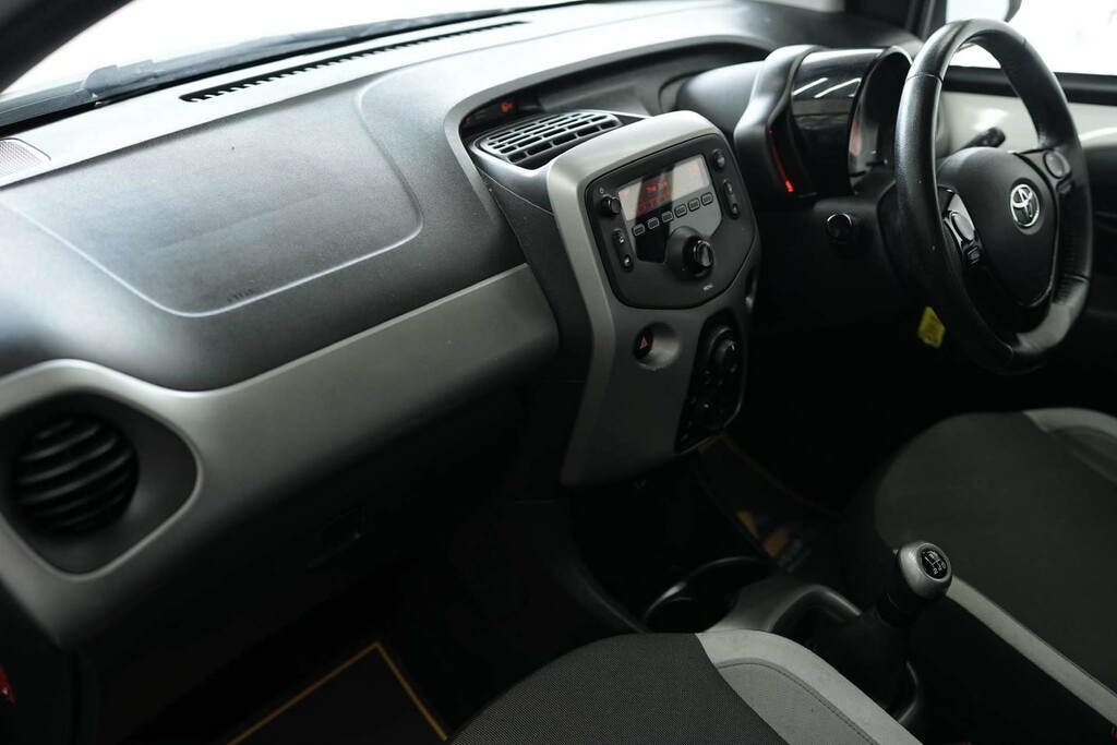 Toyota Aygo X X-cite 2 Blue #8