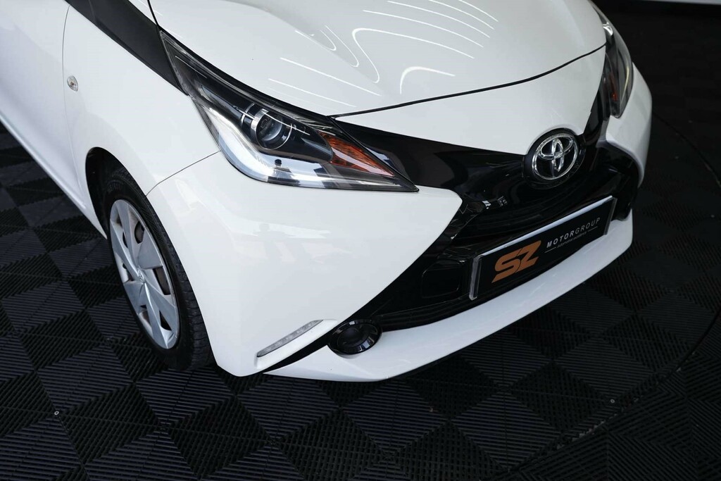 Toyota Aygo X X-cite 2 Blue #25