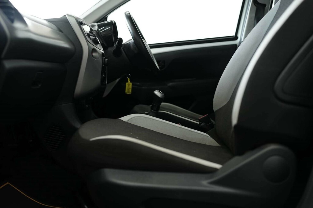 Toyota Aygo X X-cite 2 Blue #37