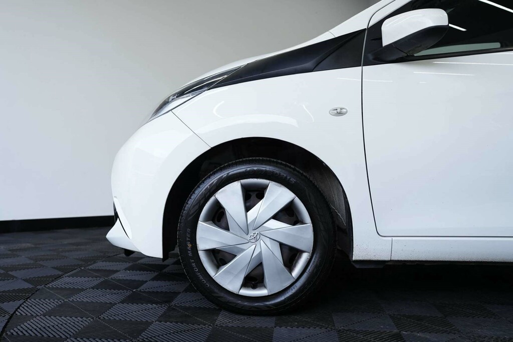 Toyota Aygo X X-cite 2 Blue #38