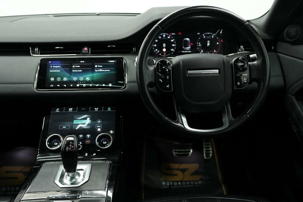 Land Rover Range Rover Evoque R-dynamic Se D 4Wd Black #4