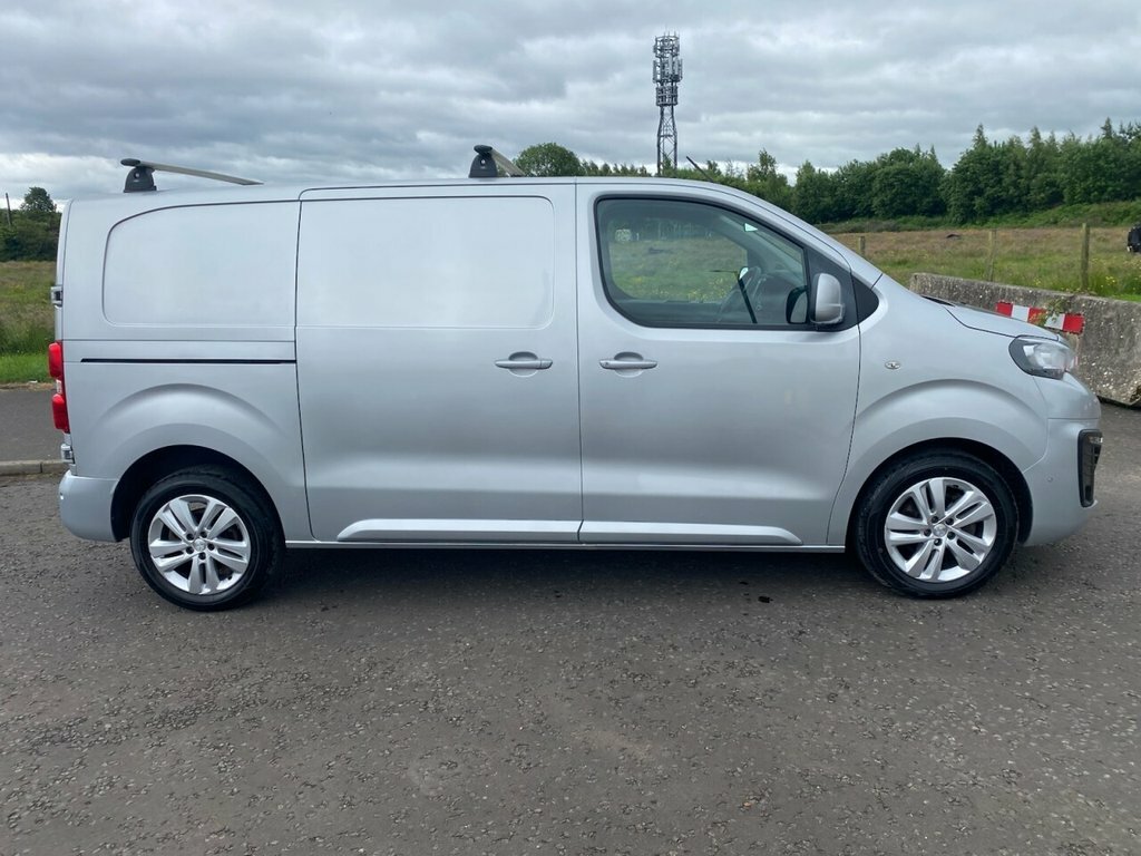 Peugeot Expert 2L Professional Plus 6Dr Silver #2