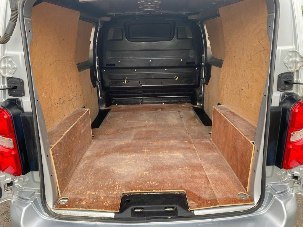 Peugeot Expert 2L Professional Plus 6Dr Silver #6