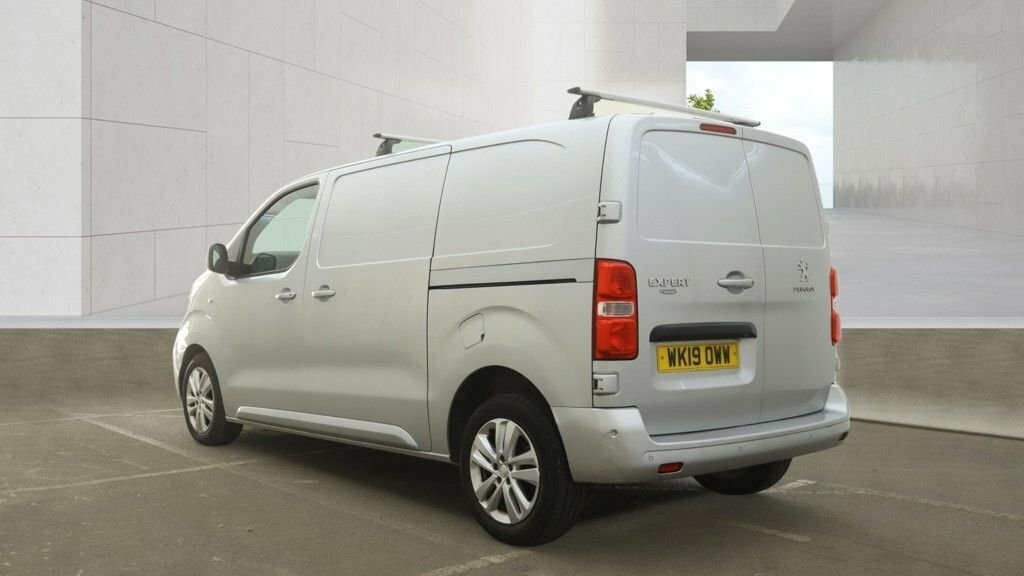 Peugeot Expert 2L Professional Plus 6Dr Silver #3