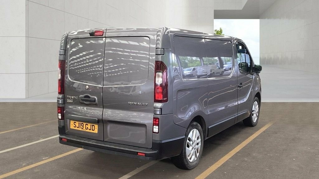 Renault Trafic 1.6L Sport Nav Grey #3