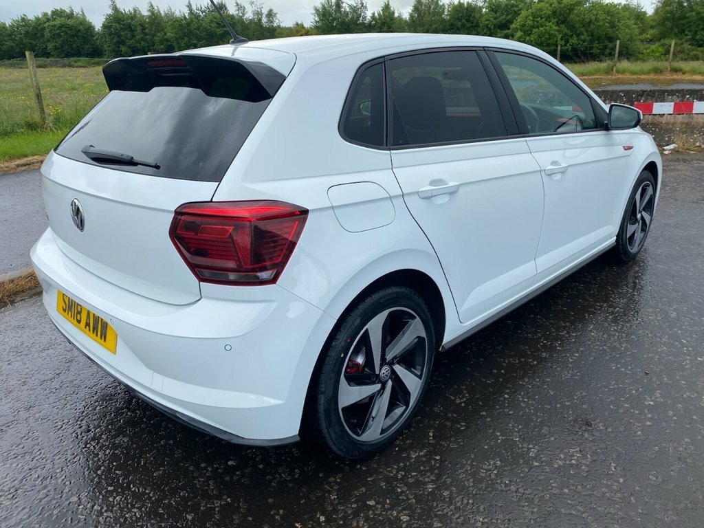 Volkswagen Polo Hatchback SM18AWW White #3