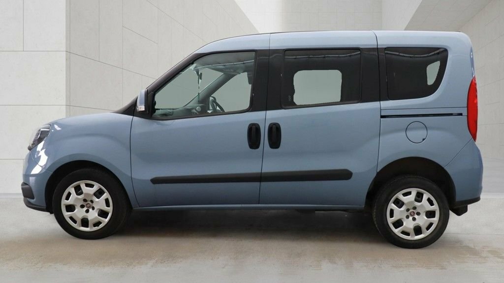 Fiat Doblo Mpv Blue #5
