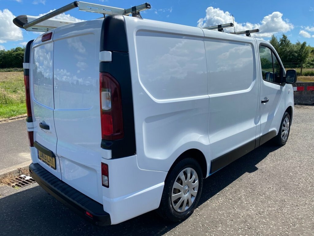 Vauxhall Vivaro 1.6L Sportive White #3