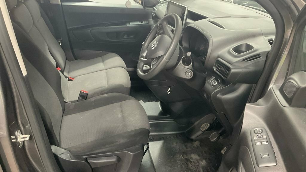 Vauxhall Combo 2300 1.5 Turbo D 100Ps H1 Sportive Van 6 Speed White #8
