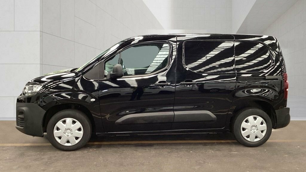 Citroen Berlingo 1.5L Enterprise M Black #6