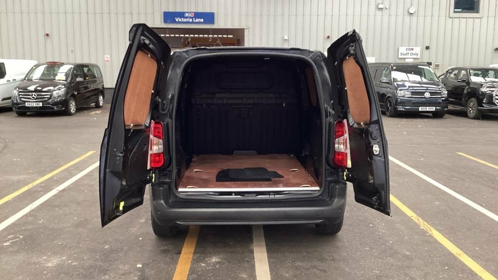 Citroen Berlingo 1.5 Bluehdi 100 Feel M 6 Speed Grey #7