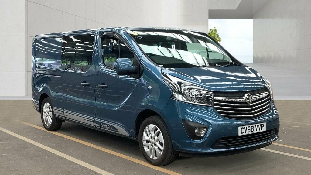 Vauxhall Vivaro 1.6L Limited Edition Nav Blue