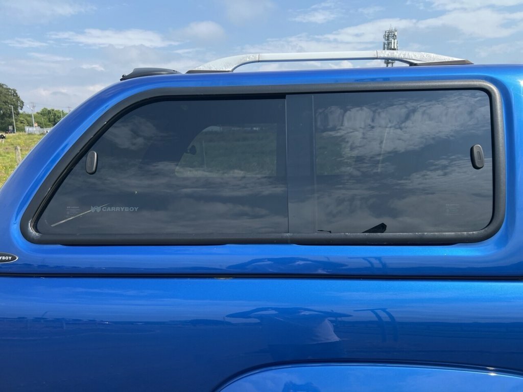 Volkswagen Amarok 3.0 Tdi V6 Bluemotion Tech Highline Double Cab Pic Blue #23