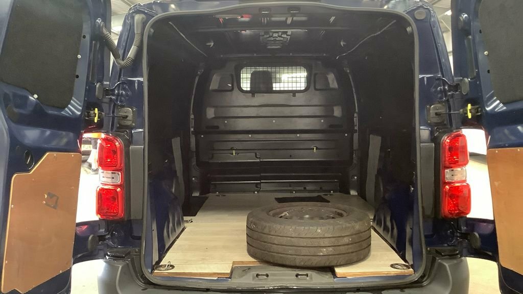 Toyota PROACE 1.6L Icon 6Dr Blue #6