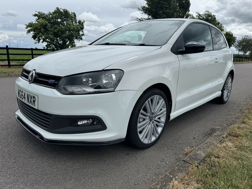 Volkswagen Polo Hatchback 1.4 Tsi Bluemotion Tech Act Bluegt 2014 WG64NXR White #5