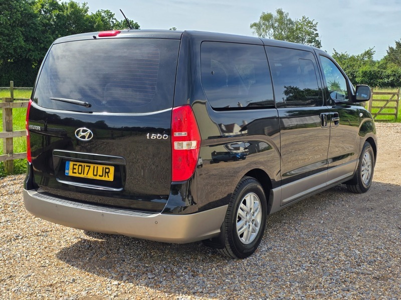 Hyundai I800 Crdi Se Black #6