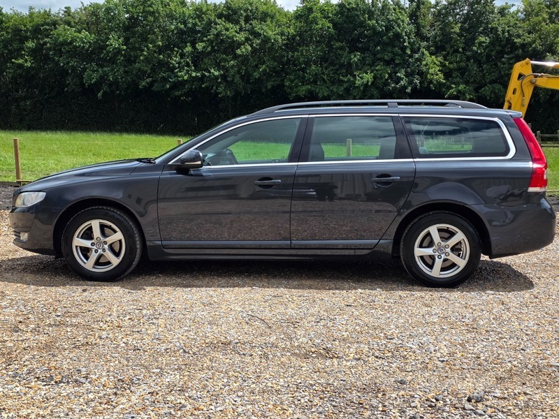 Volvo V70 2L Se Lux Silver #10
