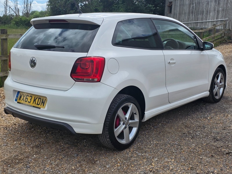 Volkswagen Polo R-line Style WX63KDN White #6