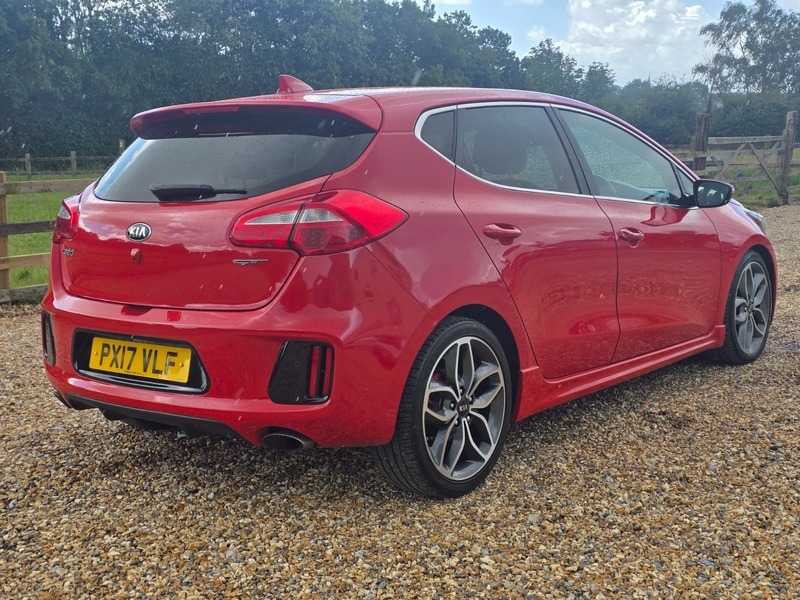 Kia Ceed Gt Red #6