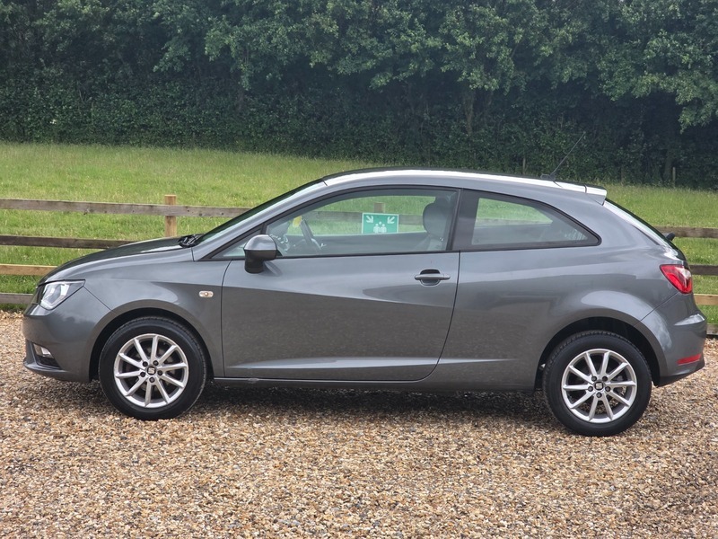 Seat Ibiza Tsi Se Technology FL66GUE Grey #2