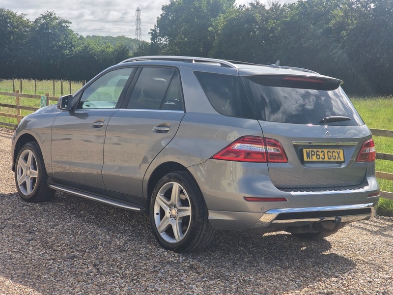 Mercedes-Benz M Class Suv Grey #12