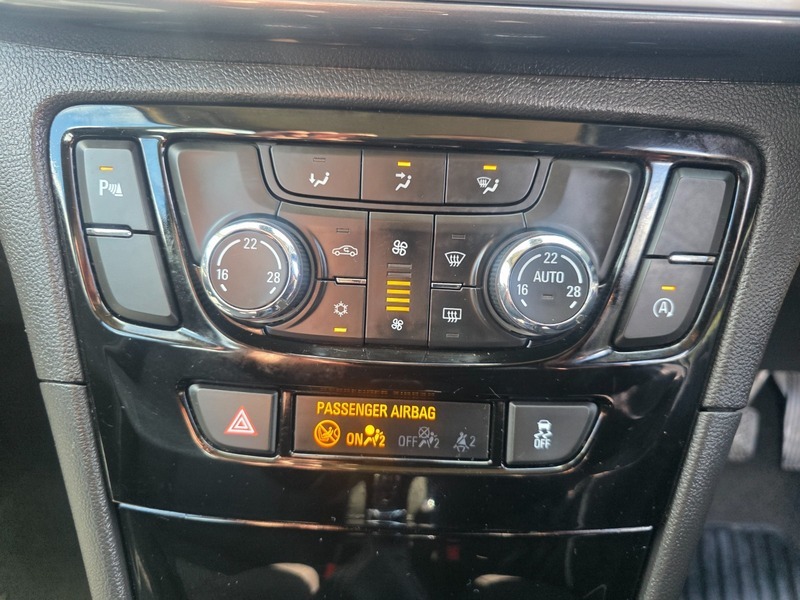 Vauxhall Mokka Red #25