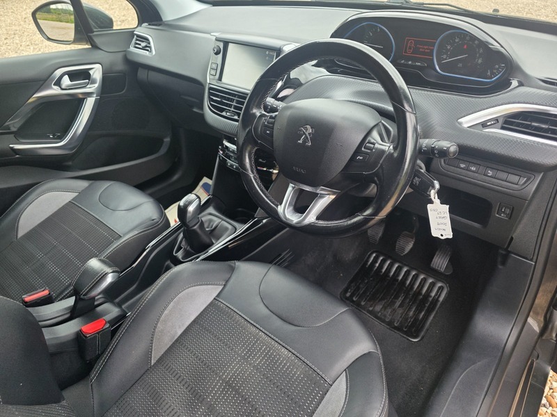 Peugeot 2008 Allure Grey #3