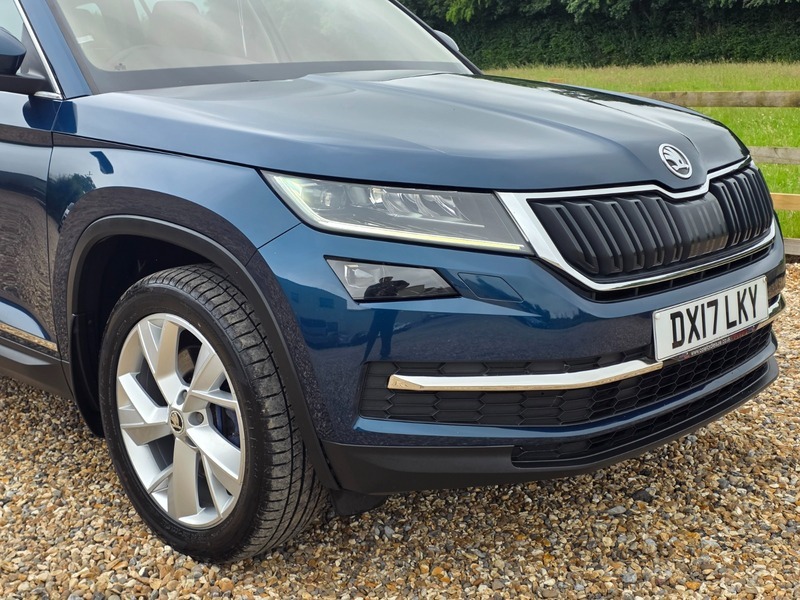Skoda Kodiaq Se White #2