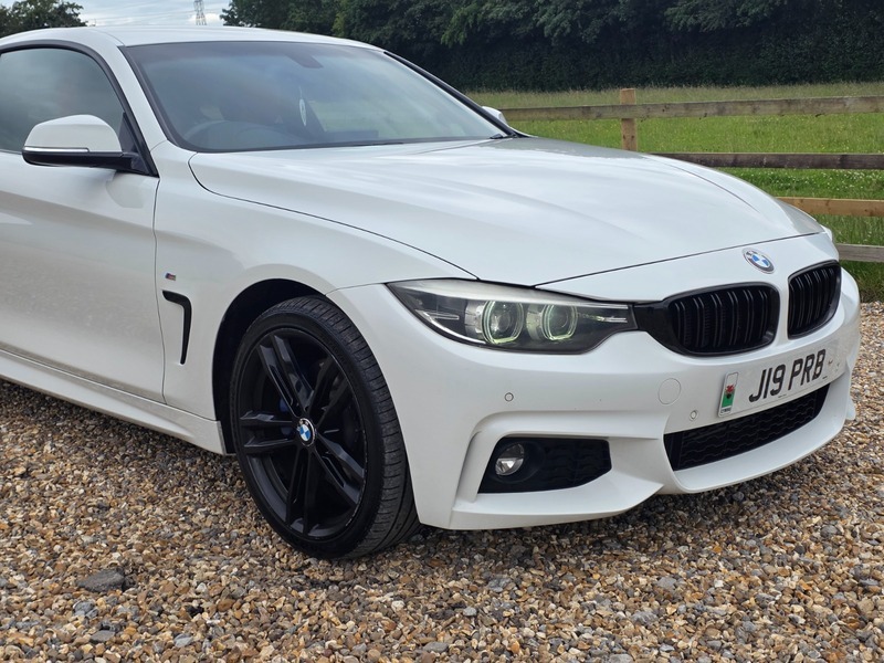 BMW 4 Series 420D Xdrive M Sport YB17FJY White #2