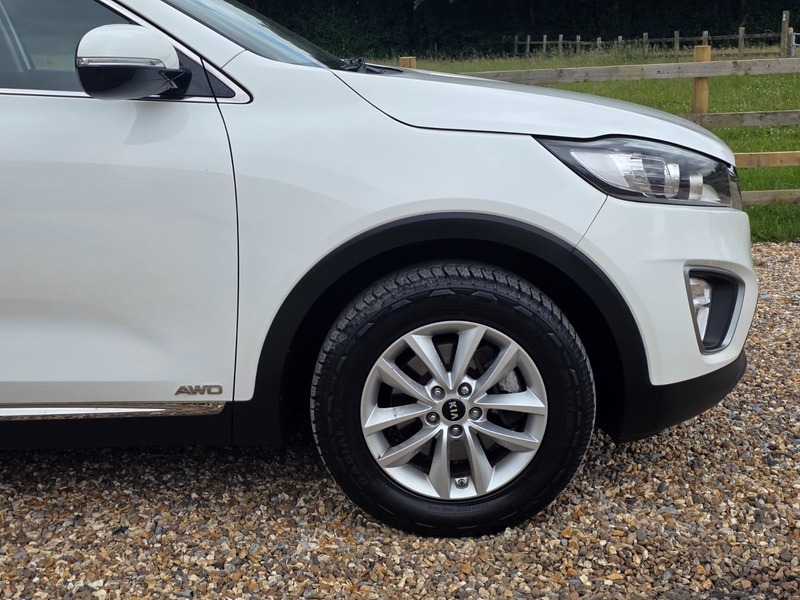 Kia Sorento Crdi Kx-1 Isg White #3