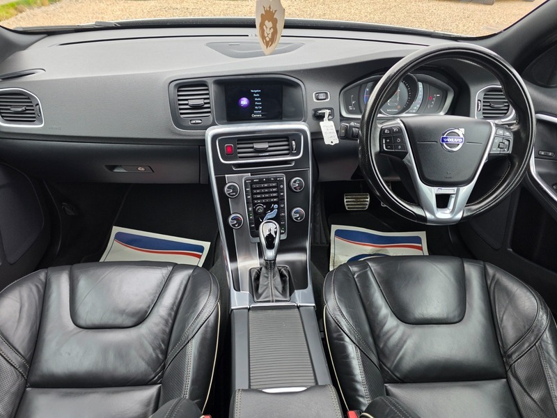 Volvo V60 Estate Black #29