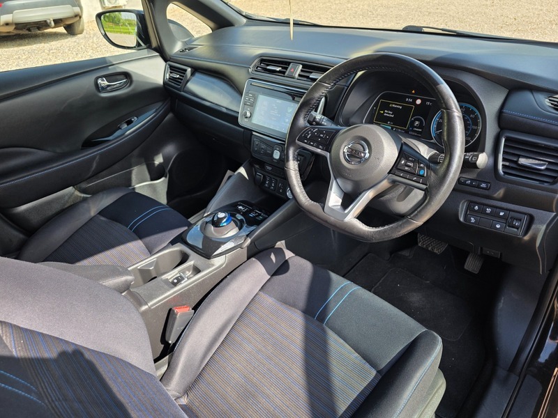 Nissan Leaf Launch Editionge Qegh8 Black #3
