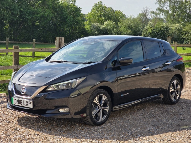 Nissan Leaf Tekna Black #13